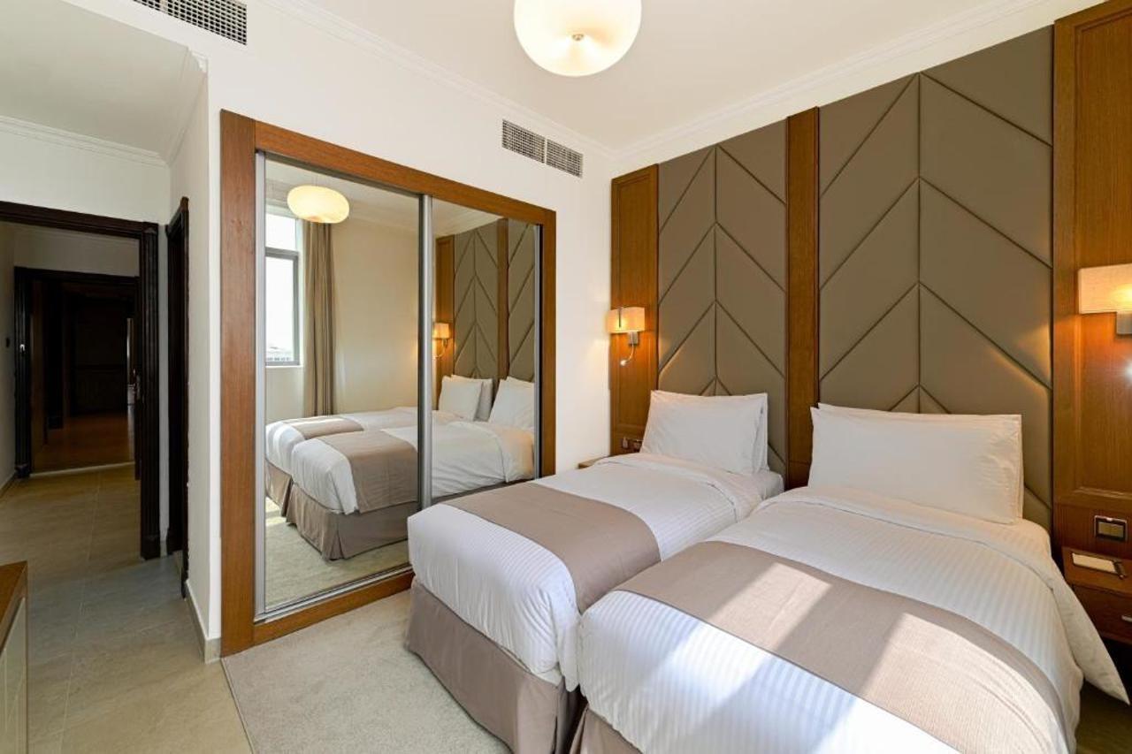 TIME Moonstone Hotel Apartments Fujairah Buitenkant foto